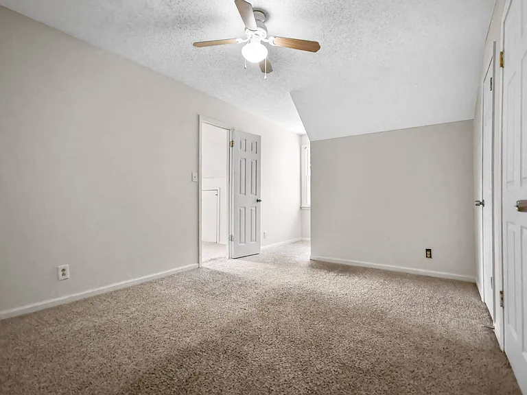 3394 Minor Dr — Photo 13