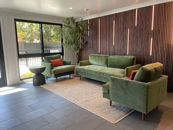 4th image of 2685 California St #49