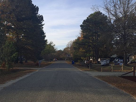 5th image of 3531 Foxhaven Dr