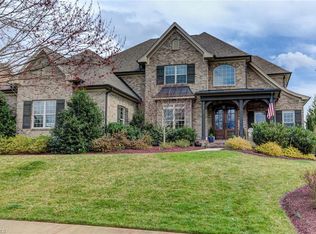 935 Berryhill Ln, Winston Salem, NC 27106