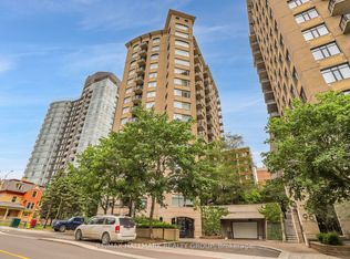 85 Bronson Ave SUITE 1003, Ottawa, ON K1R 6G7