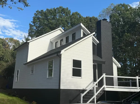 2146 Thomas Jefferson Rd, Forest, VA 24551