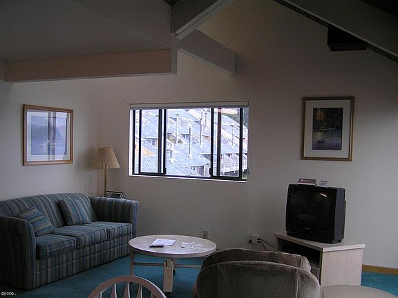 4th image of 1000 SE Bay Blvd Unit 221