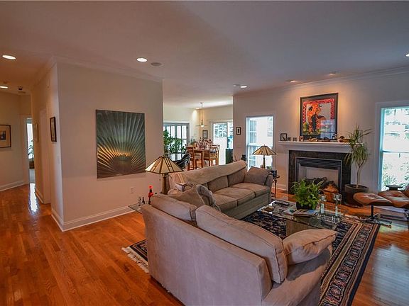 4th image of 11 Sorrento Dr