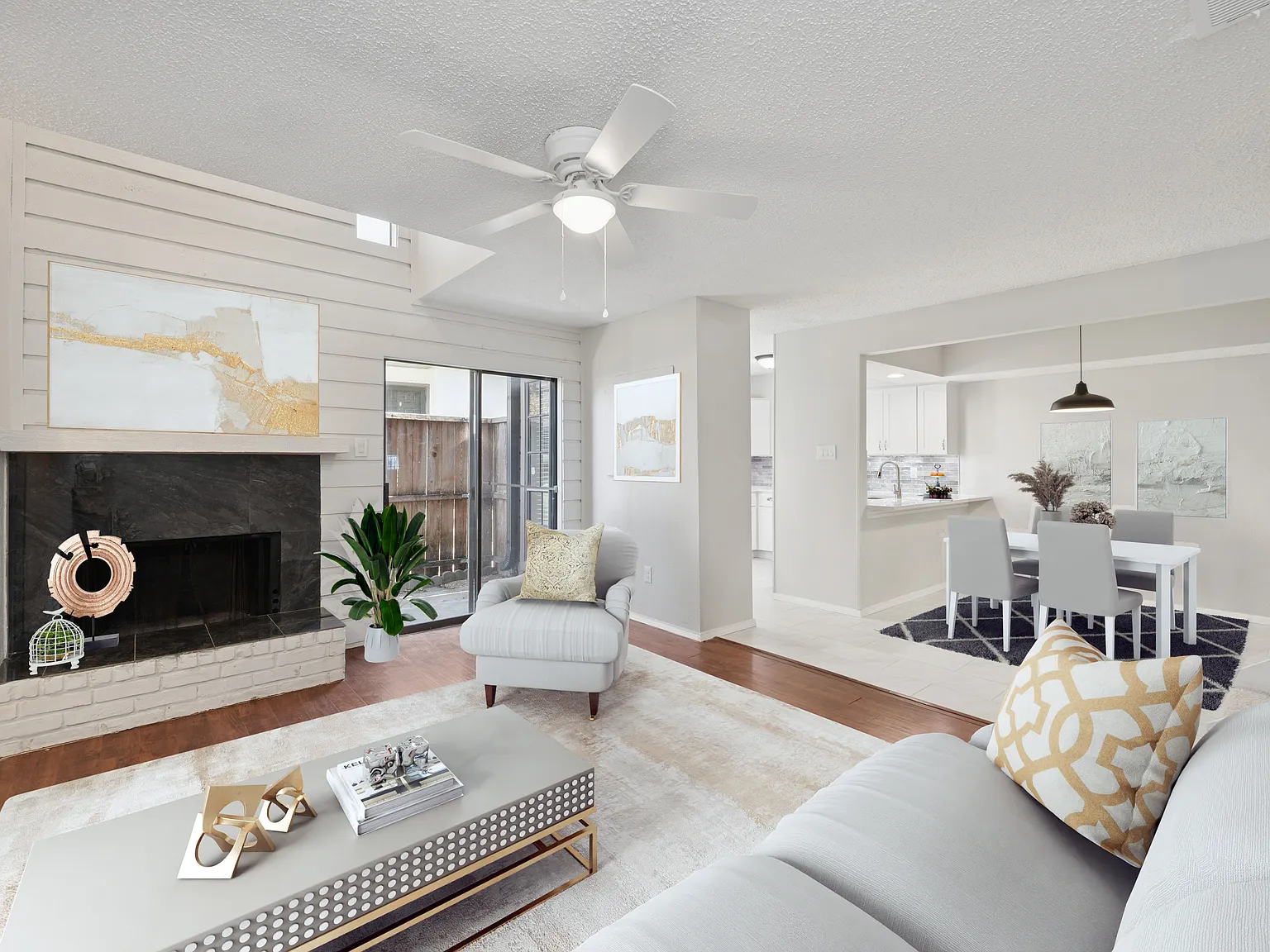 3 bed, 1377 sqft, $1,950 — Photo 1
