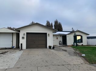 1820 20th Ave W, Williston, ND 58801