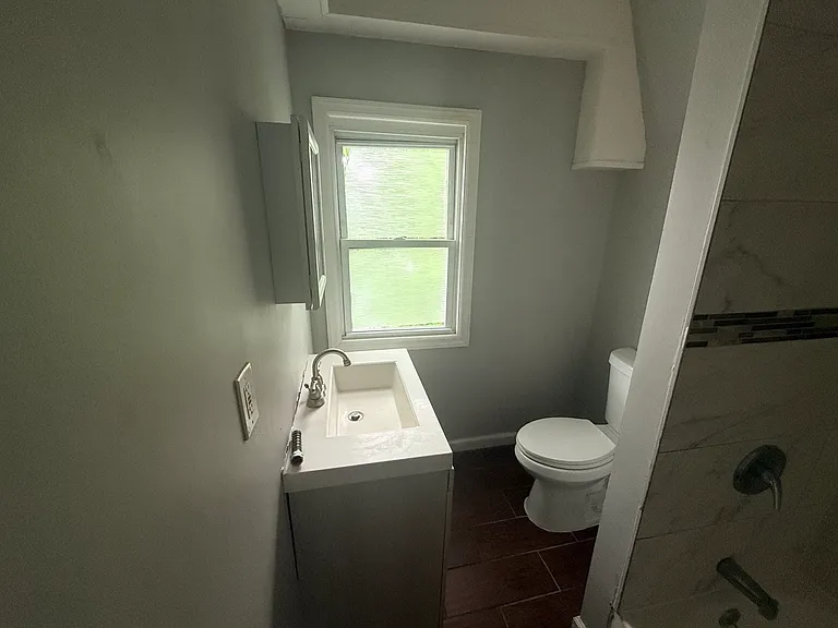 231 Amherst St #3 — Photo 12