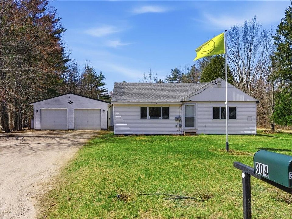 1st image of 304 Hardscrabble Road