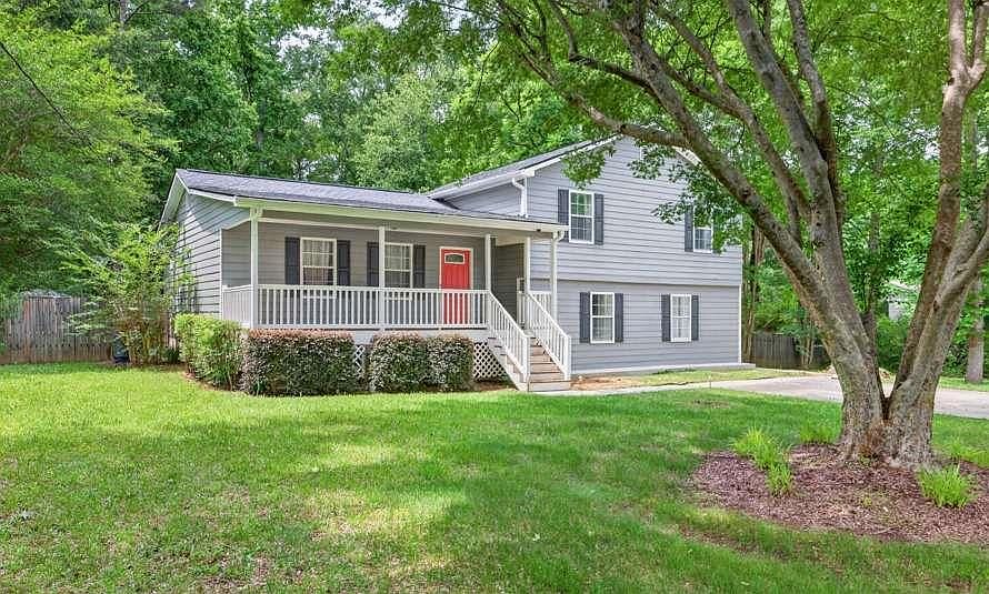 1st image of 483 Harry McCarty Rd