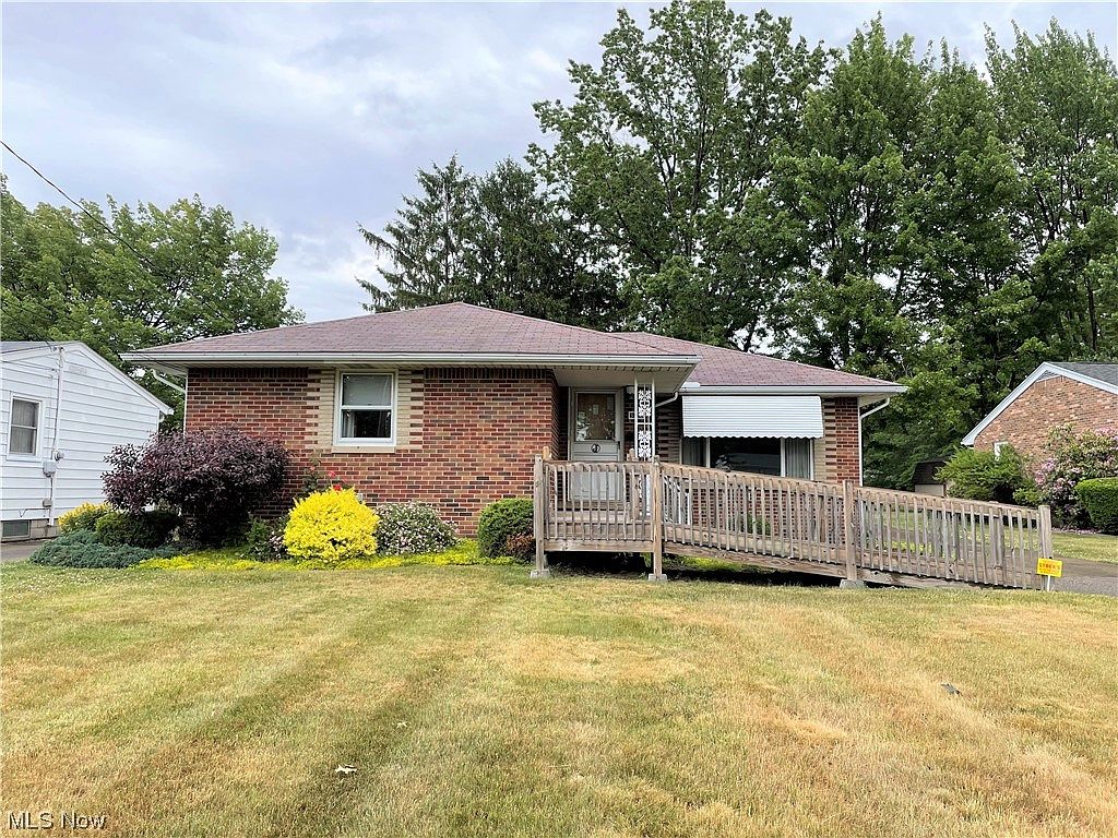 3305 Washington Ave, Lorain, OH 44052 | Zillow