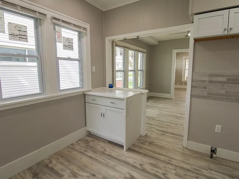 2615 Columbus Ave — Photo 5