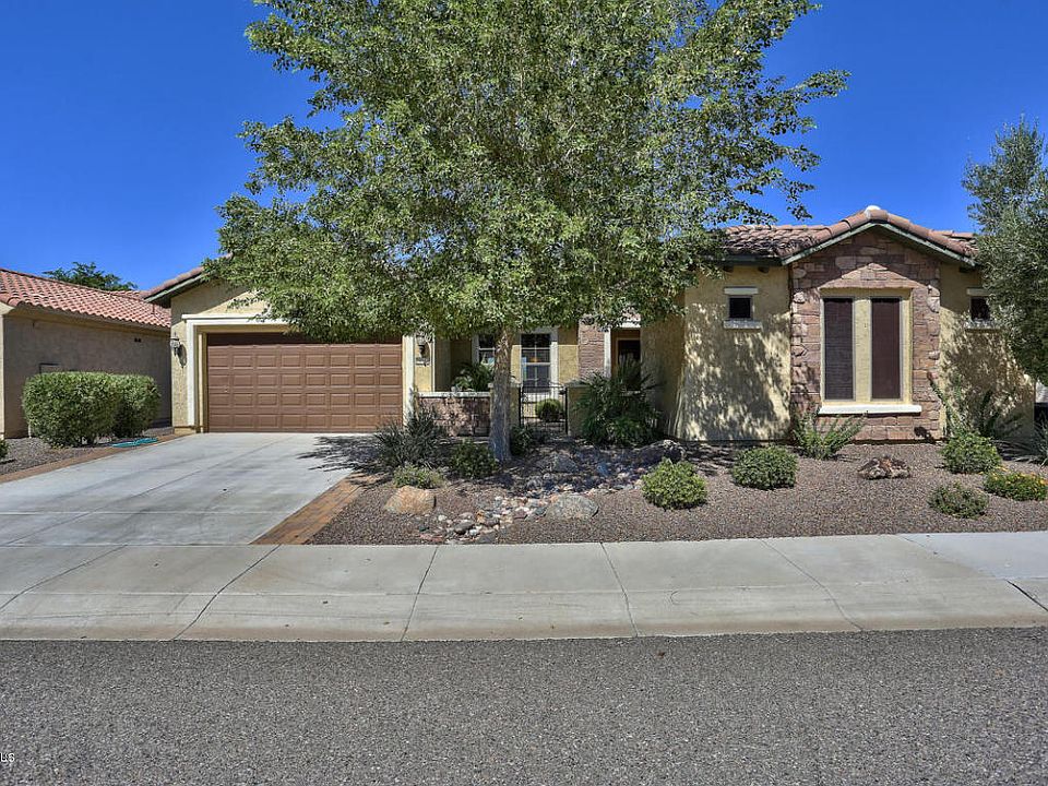 1st image of 26376 W Runion Ln