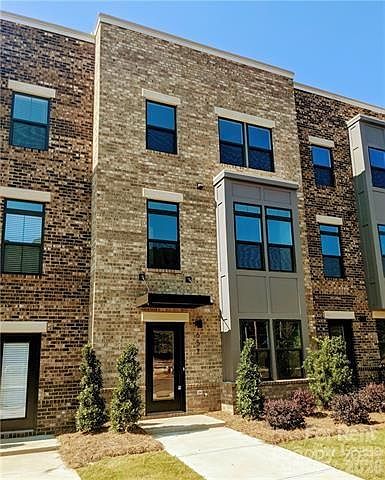 1st image of 657 Uwharrie River Rd