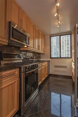 Rented by Mirador Real Estate | media 32