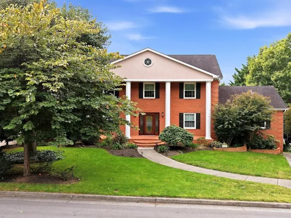 637 Treys Dr, Winchester, VA 22601