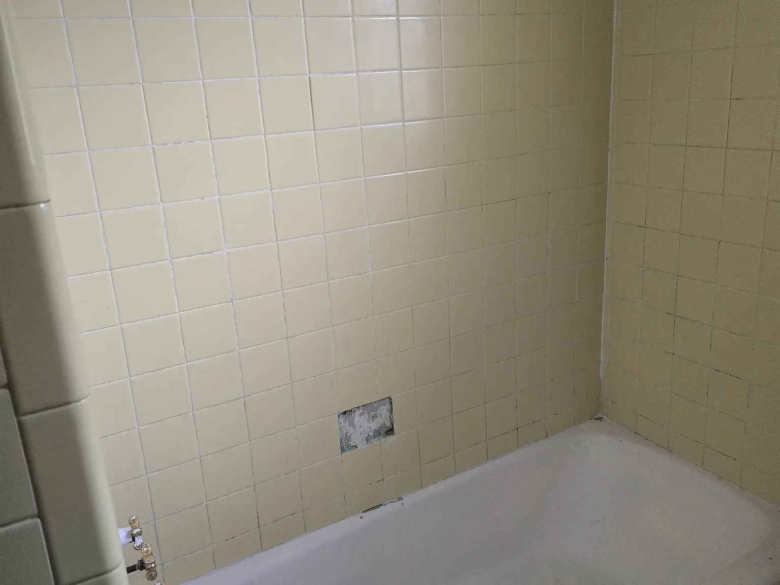 3 bed, 1100 sqft, $1,300 — Photo 4