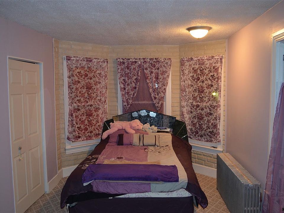2nd image of 58 Church St