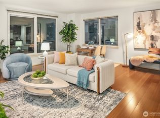 76 Cedar St UNIT 405, Seattle, WA 98121