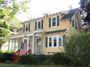 5 Woodman Rd, Worcester, MA 01602