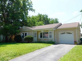 1228 W Losey St, Galesburg, IL 61401