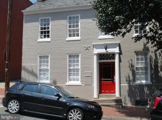 209 Hanover St APT 6, Fredericksburg, VA 22401
