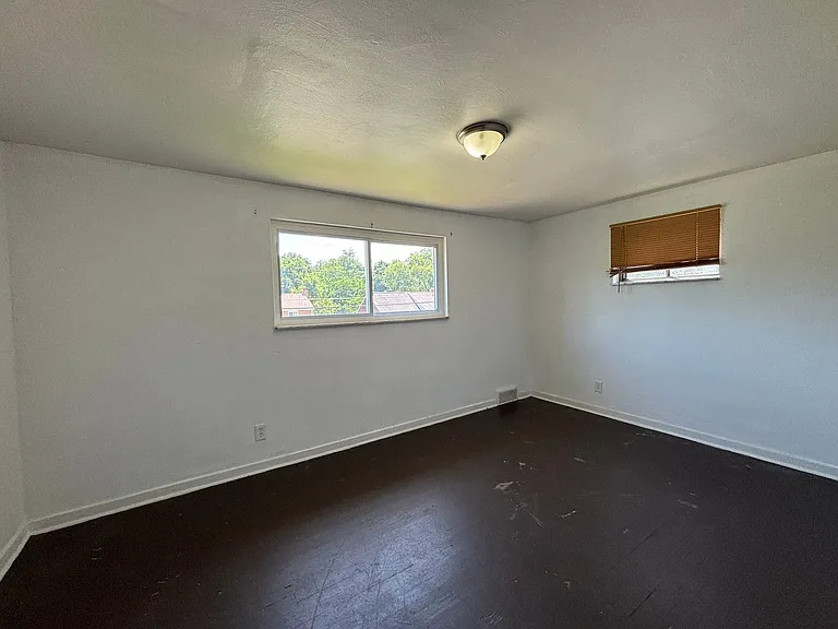 127 Saint Croix Dr — Photo 11