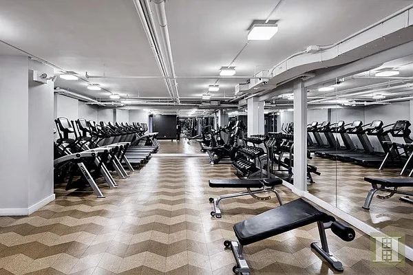 Rented by Halstead Real Estate | media 39