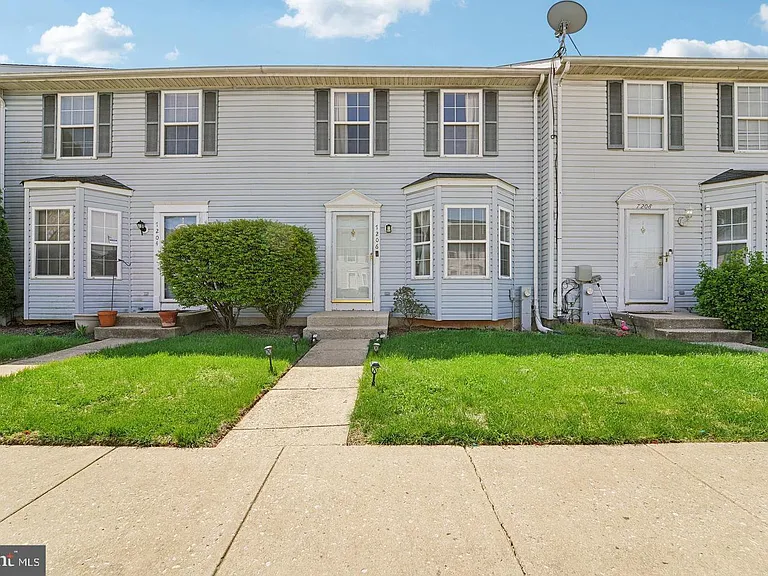 7206 Rutherford Green Cir — Photo 1
