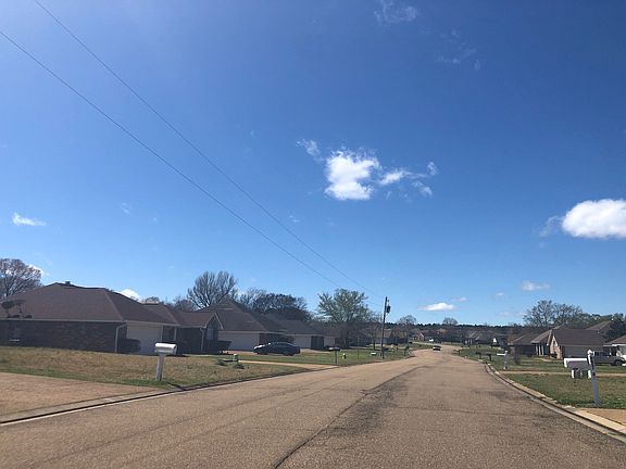 5th image of 9851 Crooked Creek Blvd