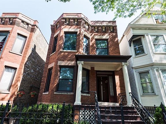 2nd image of 1440 W Diversey Pkwy #1