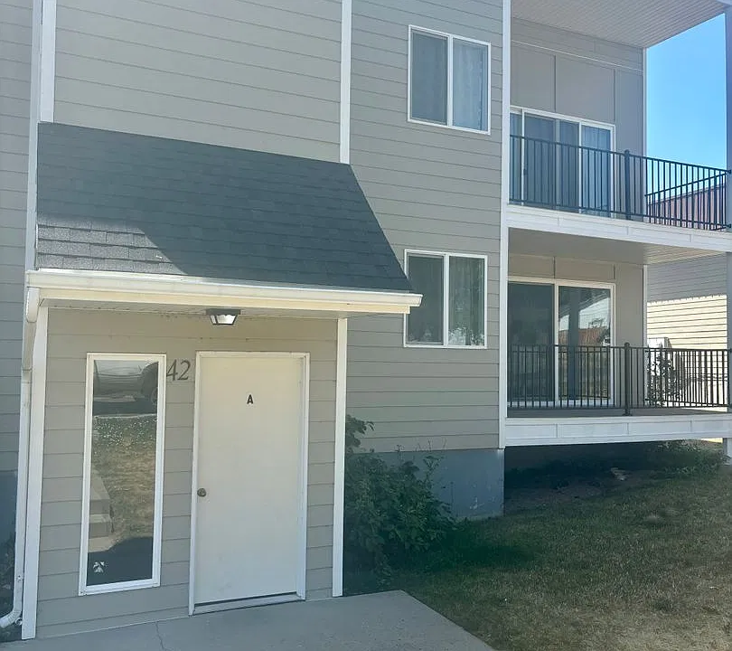 42 Almadin Ln #1-8