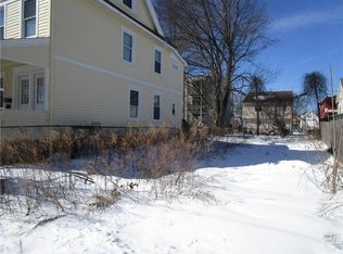 55 Bunnell St, Bridgeport, CT 06607