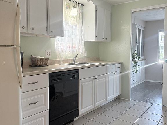 4th image of 2616 NW Satinwood St