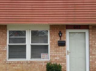 602 Hickory Cir, Canonsburg, PA
