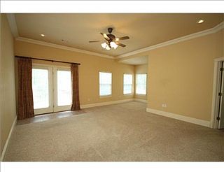 5th image of 36 Tavistock Dr