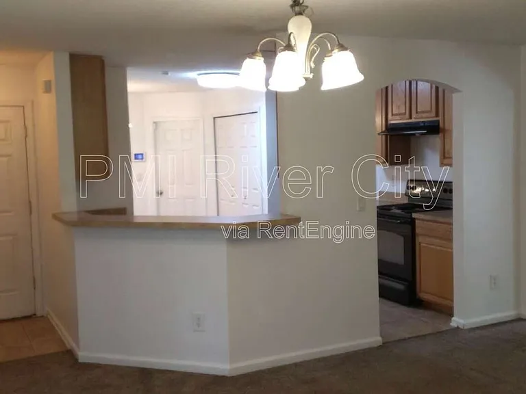 3800 Pebble Brooke Cir — Photo 3