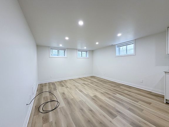 5th image of 290 Upper Paradise Rd