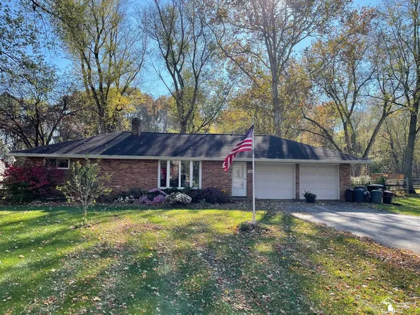 3491 Section Rd, Lambertville, MI 48144
