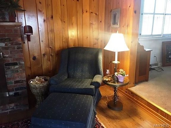 5th image of 19 North Ln