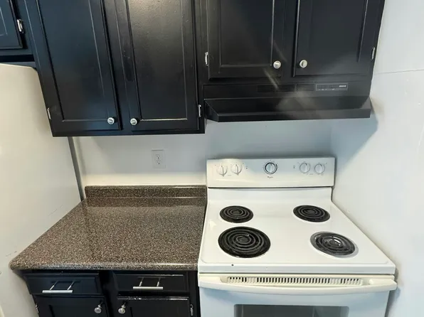 4165 W Ridge Rd, Erie, PA 16506