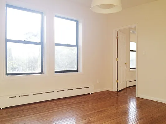 Rented by In Haus LLC | media 19