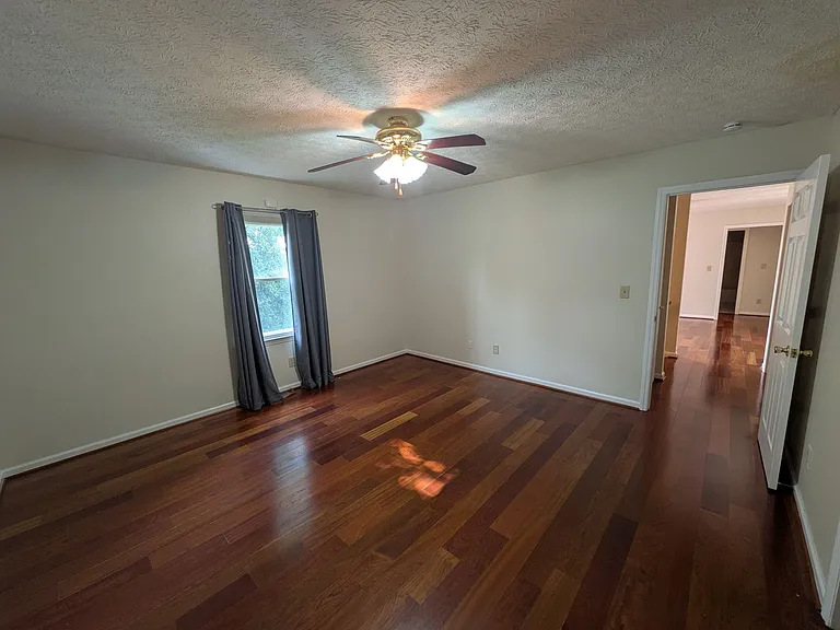 6008 Yeaton Glen Dr — Photo 13
