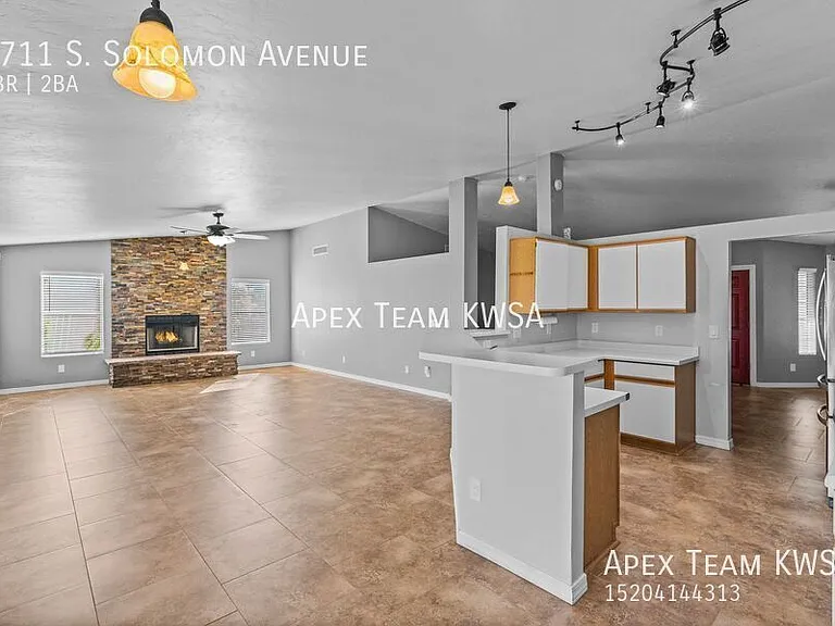 7711 S Solomon Ave — Photo 2