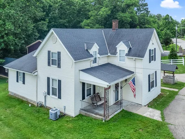 9206 E Kemper Rd, Loveland, OH 45140
