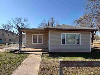 635 E Bridge Ave, Blackwell, OK, 74631