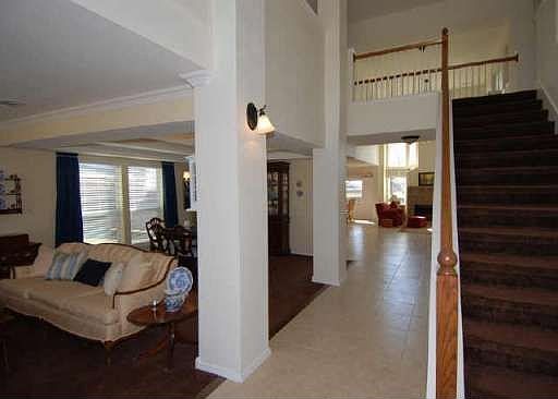 2nd image of 1208 Logan Dr