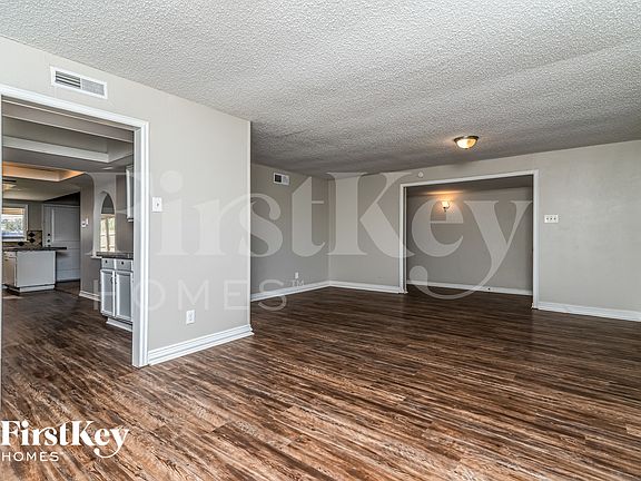 4th image of 4913 Alta Oaks Ln