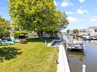 122 Old Wharf Rd, Ocean City, MD 21842