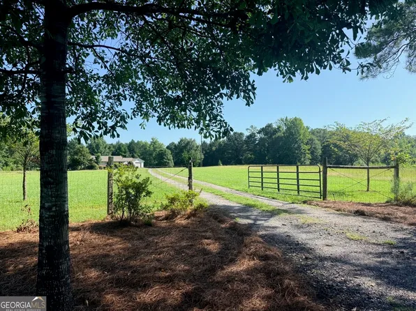 6090 Strickland Town Rd, Luthersville, GA 30251