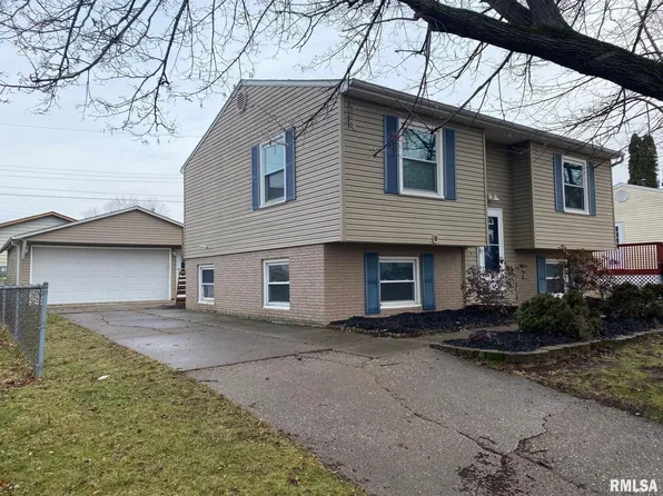 1707 2nd St W, Milan, IL 61264
